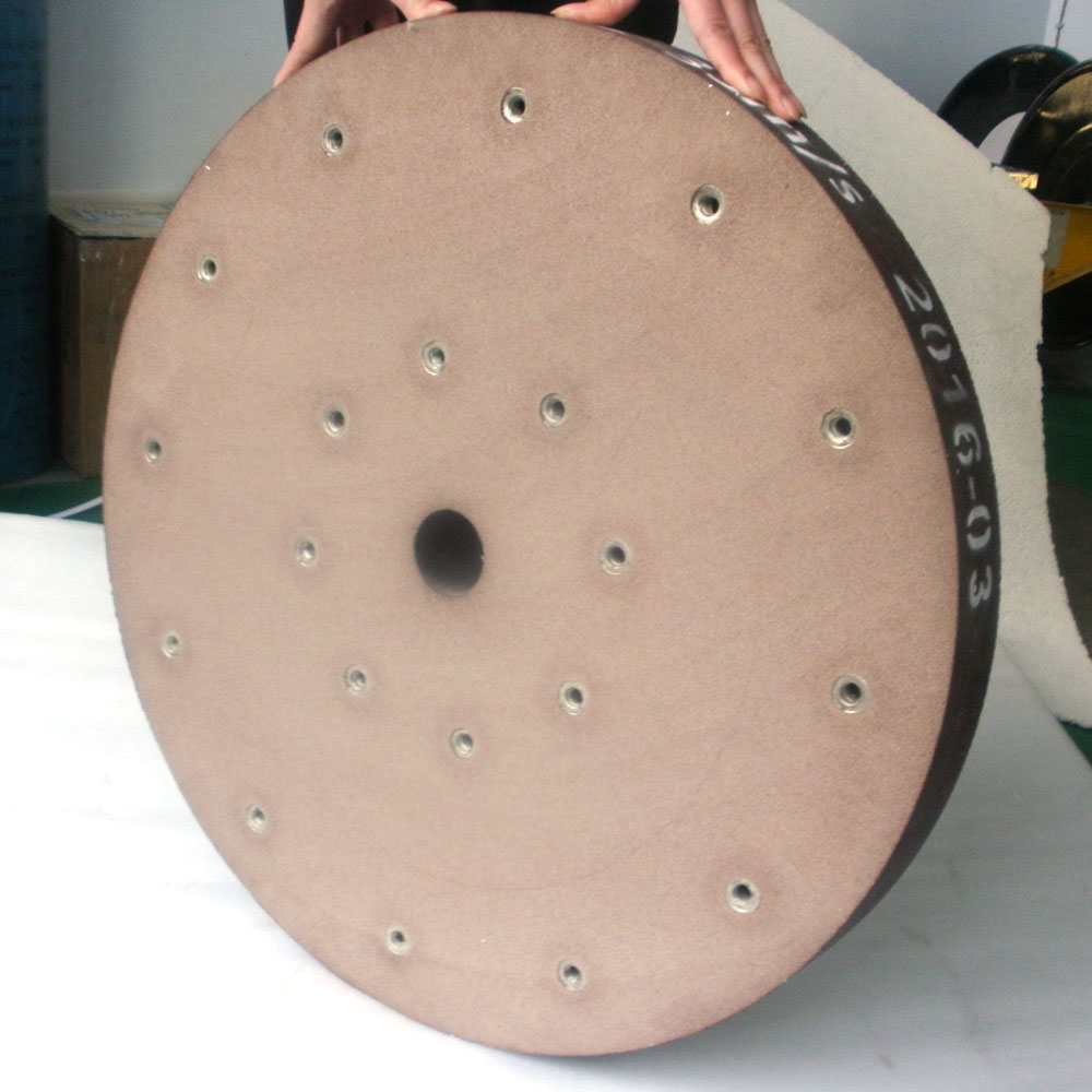 Bolt fastening grinding wheel